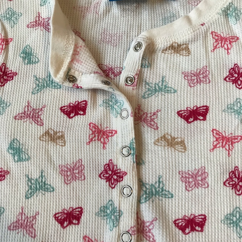 Kids Butterfly top - Picture 3 of 4